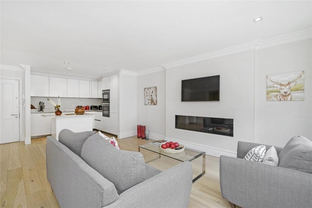 Stunning 2 Bed - Bond Street And Selfridges! Apartman London Kültér fotó